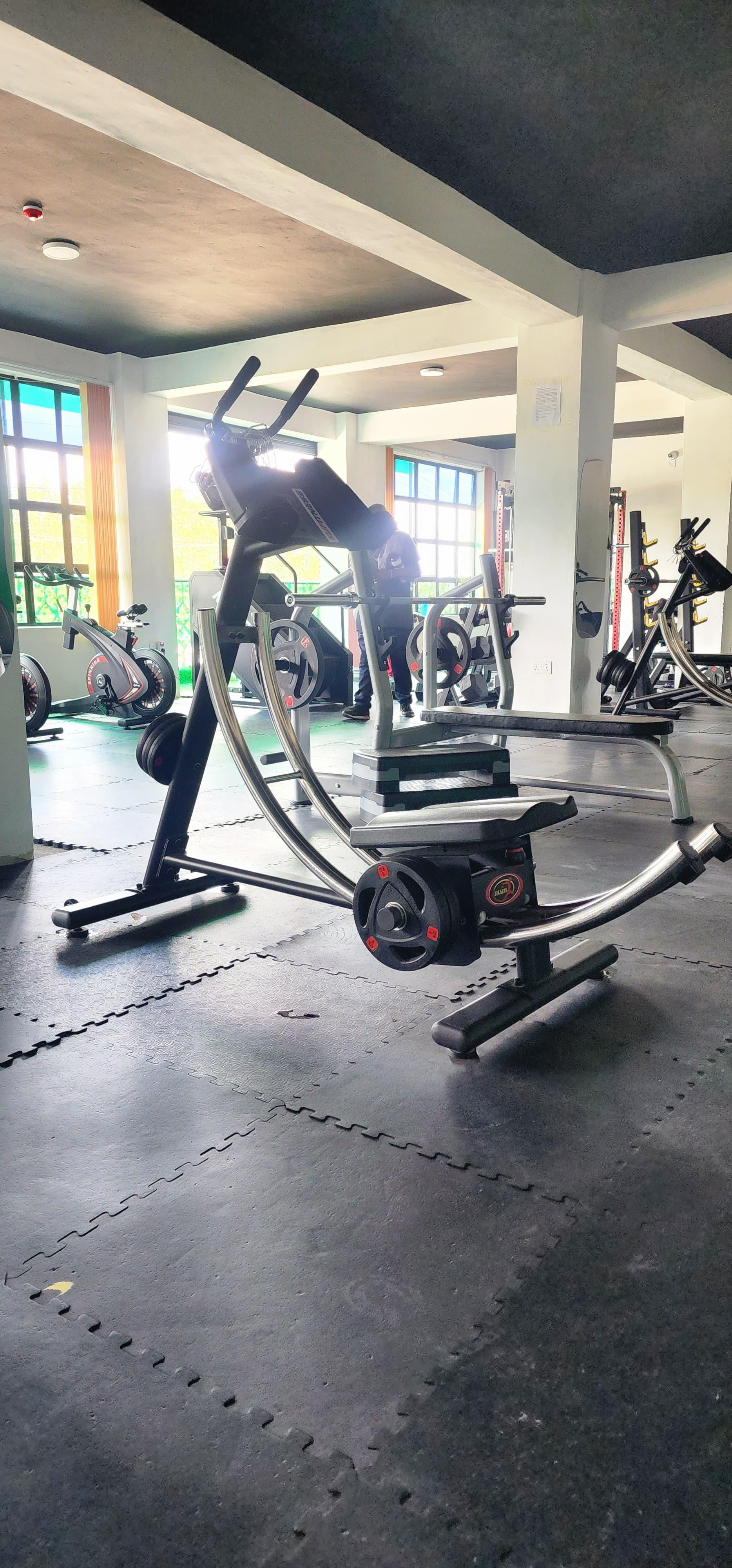 Commercial Cross trainer